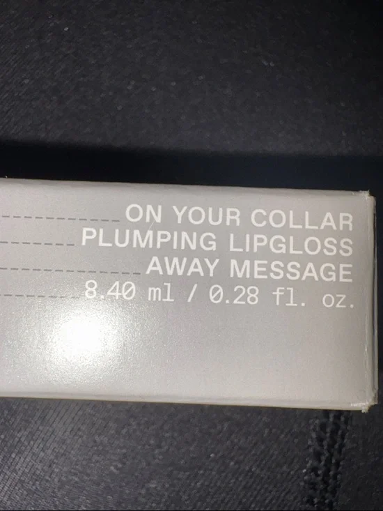 R.E.M beauty plumping lipgloss - Picture 6 of 6